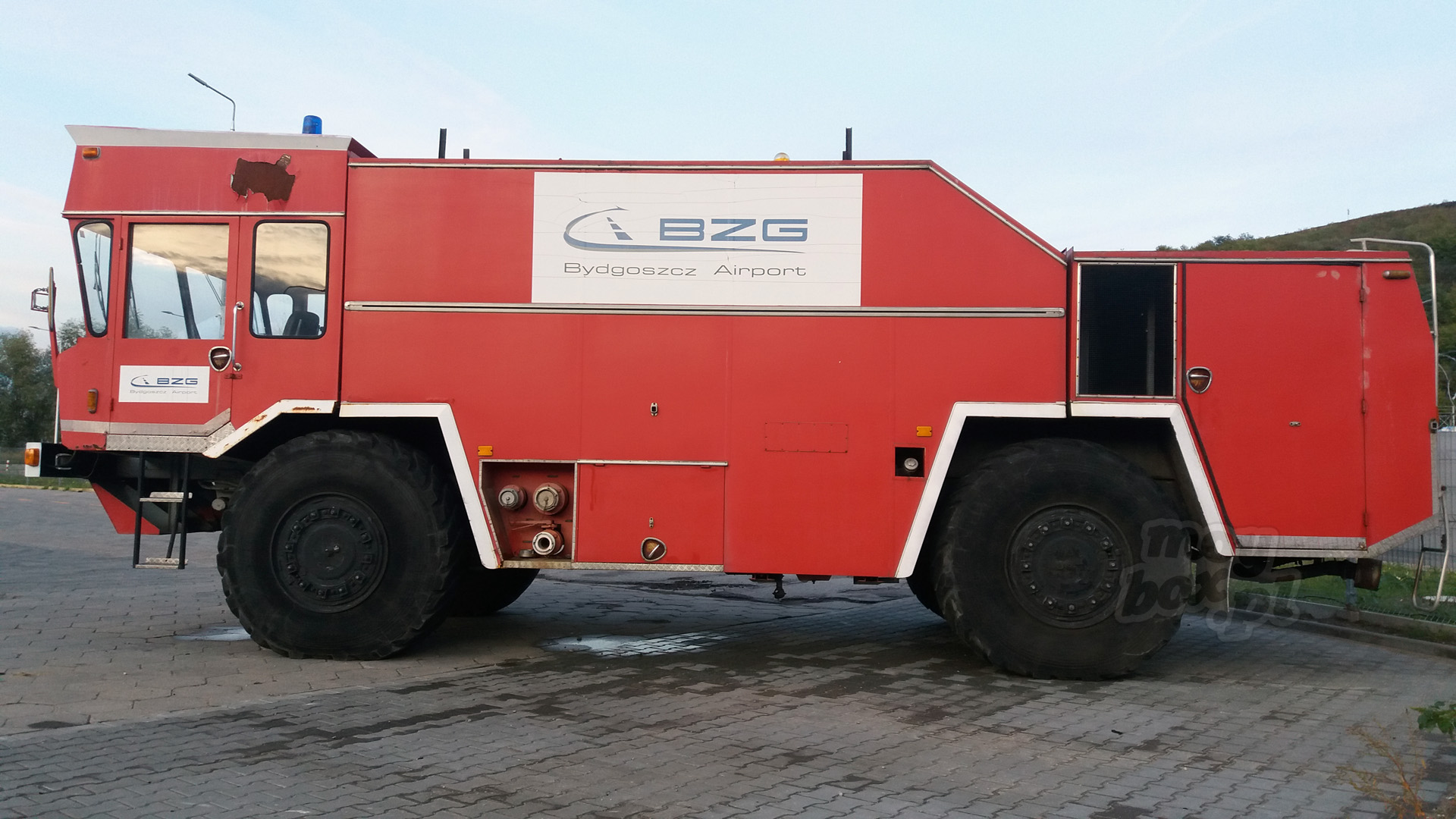 Perlini 4x4 B502